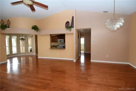 164 E Samuel Ct, Hernando, FL 34442 photo 9