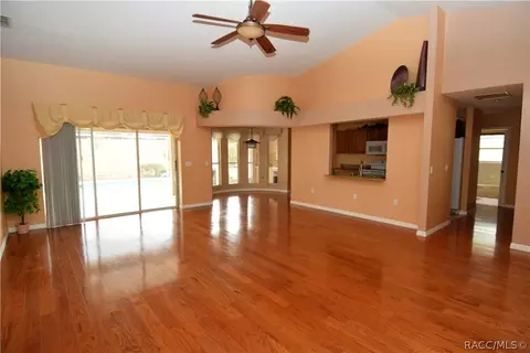164 E Samuel Ct, Hernando, FL 34442 photo 5