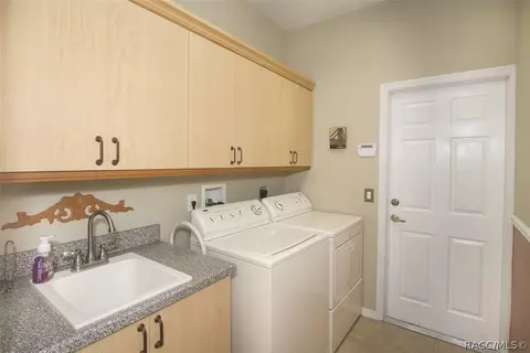 1963 N Ramblewood Pt, Hernando, FL 34442 photo 25