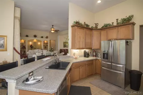 1963 N Ramblewood Pt, Hernando, FL 34442 photo 8