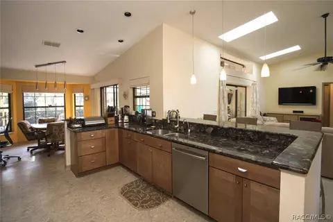 558 E Ireland Ct, Hernando, FL 34442 photo 27