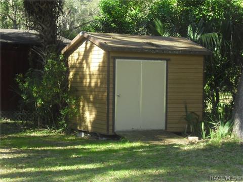 15019 Rooster Crows Rd, Inglis, FL 34449 photo 6