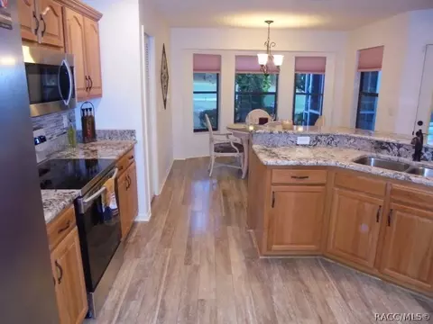 277 E Joplin Ct, Hernando, FL 34442 photo 9