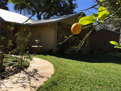 362 Hudson St, Inglis, FL 34449 photo 4