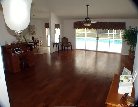 278 E Liberty St, Hernando, FL 34442 photo 6