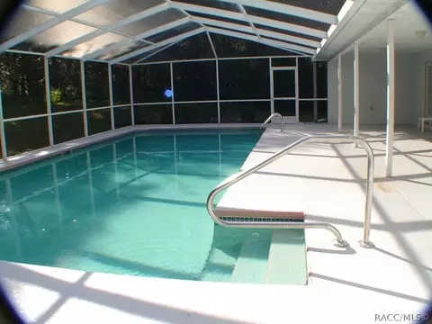 278 E Liberty St, Hernando, FL 34442 photo 5