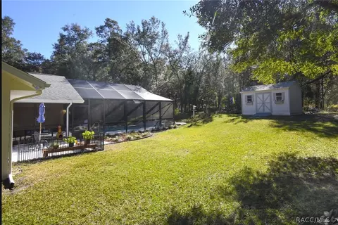 894 W Olympia St, Hernando, FL 34442 photo 9