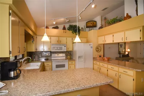 894 W Olympia St, Hernando, FL 34442 photo 21