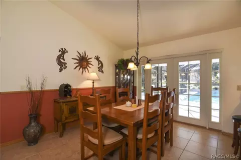 894 W Olympia St, Hernando, FL 34442 photo 5