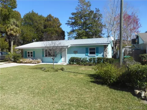 9 Nottingham Ln, Inglis, FL 34449 photo 1