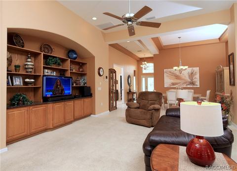 675 W Doerr Path, Hernando, FL 34442 photo 2