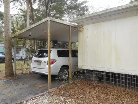 134 Michigan Dr, Inglis, FL 34449 photo 17