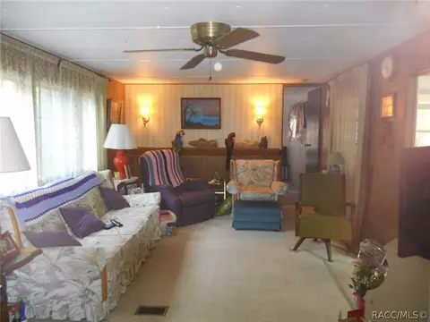 134 Michigan Dr, Inglis, FL 34449 photo 5