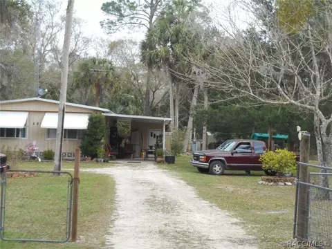 319 Sapp St, Inglis, FL 34449 photo 5