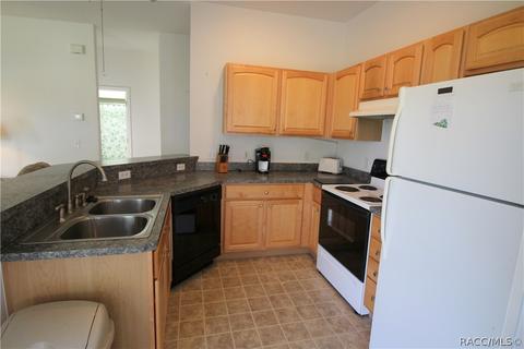 792 W Cockatiel Loop, Hernando, FL 34442 photo 4