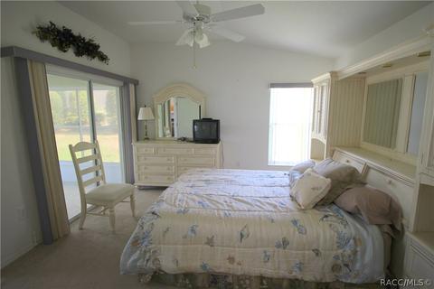 792 W Cockatiel Loop, Hernando, FL 34442 photo 5