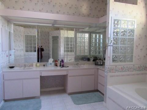 814 Keller Ct E, Hernando, FL 34442 photo 8