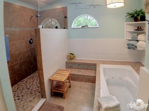 104 W National St, Hernando, FL 34442 photo 8