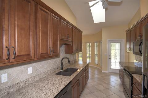 2844 N Folkestone Loop, Hernando, FL 34442 photo 8