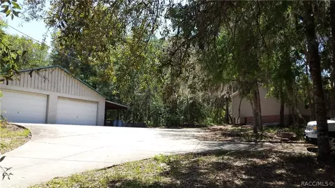 1372 E Winnetka St, Hernando, FL 34442 photo 1