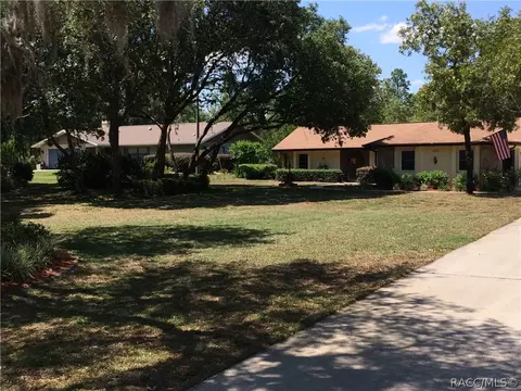 1211 E Rockefeller Ln, Hernando, FL 34442 photo 2
