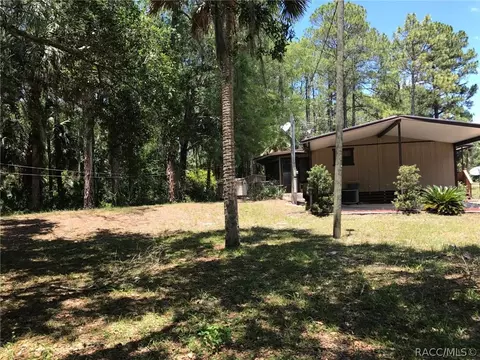 272 Vicki St, Inglis, FL 34449 photo 8