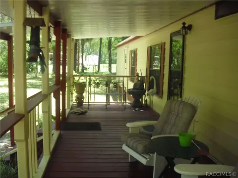 108 Lori St, Inglis, FL 34449 photo 4