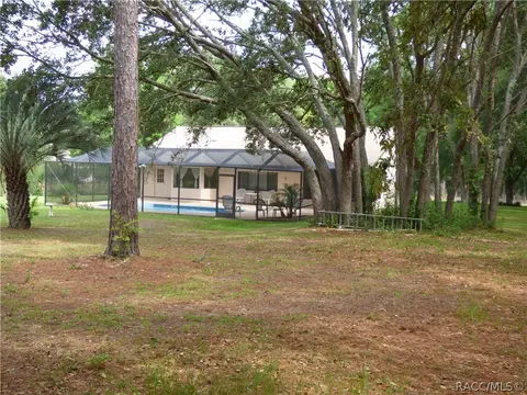 770 W Keller St, Hernando, FL 34442 photo 3