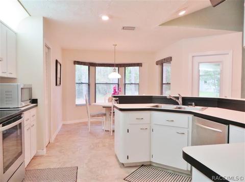 1121 E Rockefeller Ln, Hernando, FL 34442 photo 17