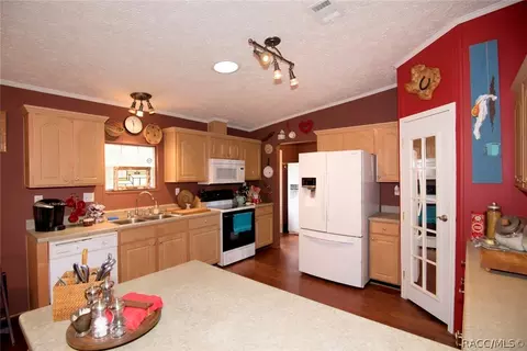 2310 E Kennett Dr, Hernando, FL 34442 photo 27