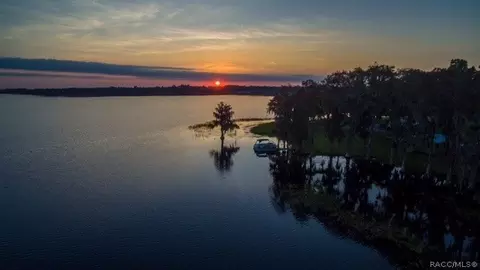 385 E Ireland Ct, Hernando, FL 34442 photo 14