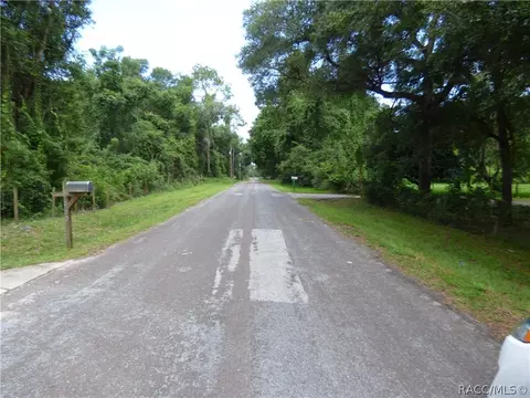 3007 E Timberwood Ct, Hernando, FL 34442 photo 4