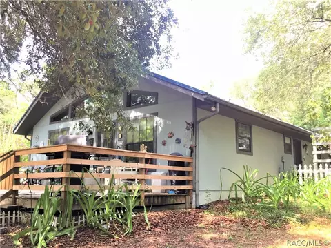 348 E Benjamin St, Hernando, FL 34442 photo 5