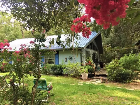348 E Benjamin St, Hernando, FL 34442 photo 3