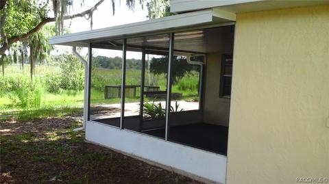9247 E Beech St, Inverness, FL 34450 photo 4