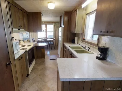 2557 N Bucknell Ter, Hernando, FL 34442 photo 3