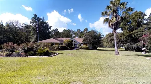 372 E Lancaster St, Lecanto, FL 34461 photo 1