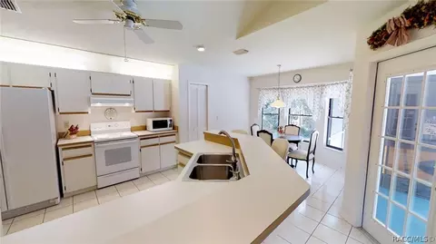 372 E Lancaster St, Lecanto, FL 34461 photo 15