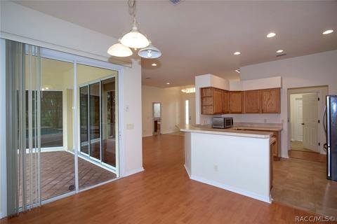 678 E Dakota Ct, Hernando, FL 34442 photo 13