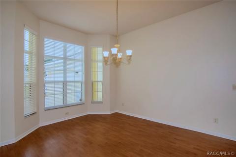 678 E Dakota Ct, Hernando, FL 34442 photo 8