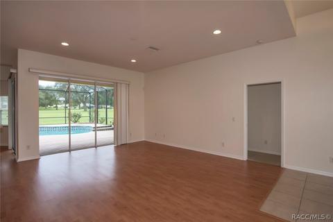 678 E Dakota Ct, Hernando, FL 34442 photo 7