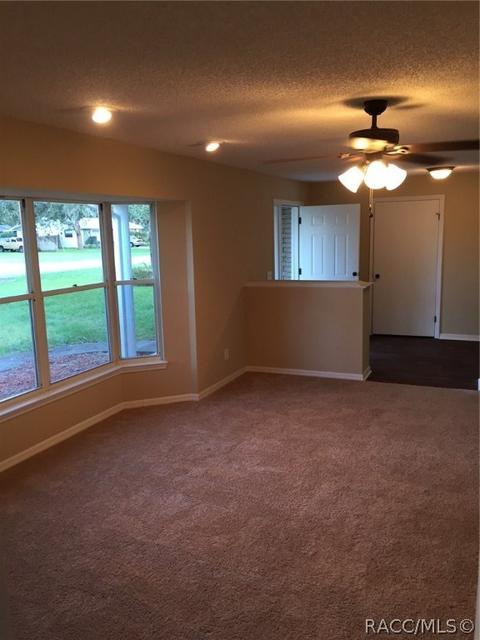 9190 E Windwood Loop, Inverness, FL 34450 photo 3
