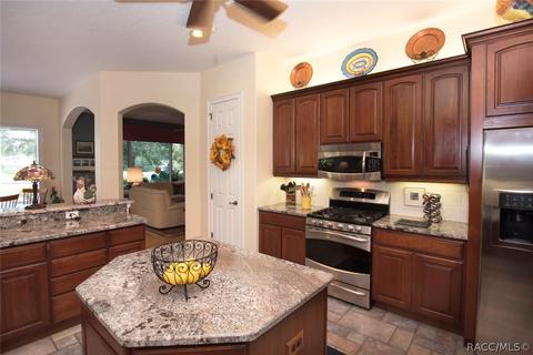 3240 N Caves Valley Path, Lecanto, FL 34461 photo 19