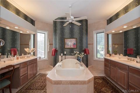 3240 N Caves Valley Path, Lecanto, FL 34461 photo 15