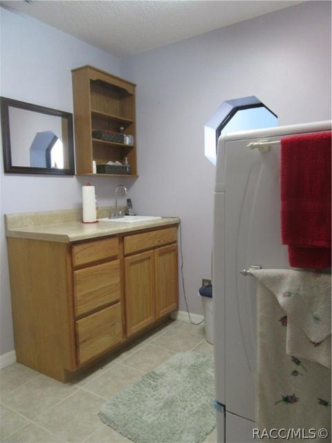 700 E Dakota Ct, Hernando, FL 34442 photo 22