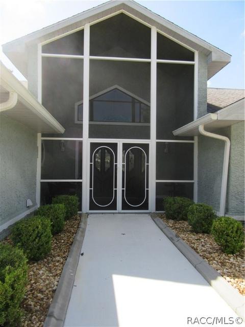700 E Dakota Ct, Hernando, FL 34442 photo 2