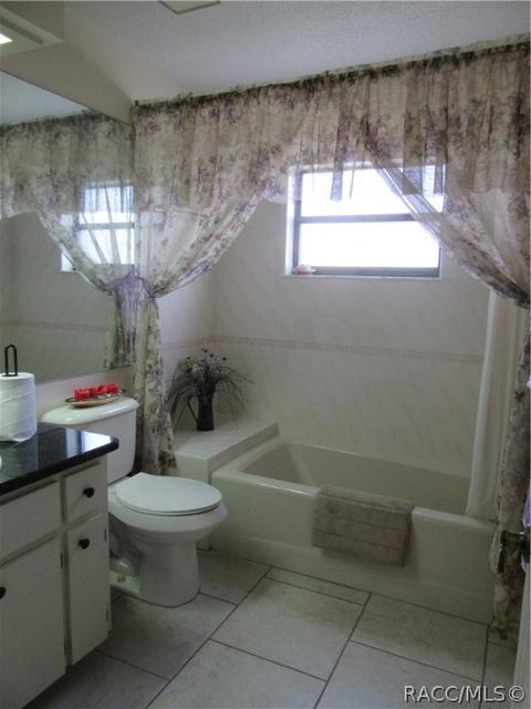 700 E Dakota Ct, Hernando, FL 34442 photo 18