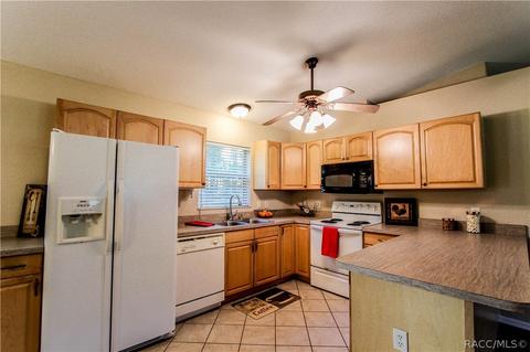 5081 E Backner Ln, Inverness, FL 34452 photo 3