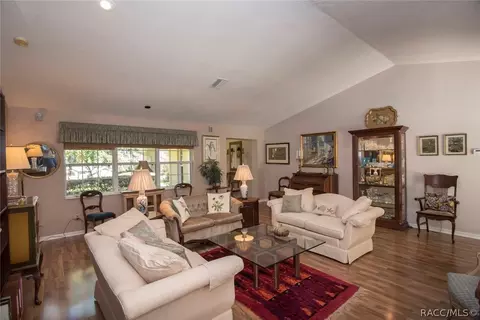 484 W Liberty St, Hernando, FL 34442 photo 8
