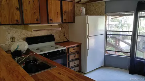 162 E Cason Blvd, Inglis, FL 34449 photo 3